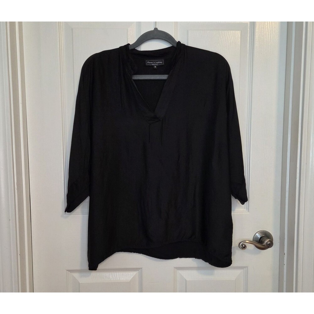 Flora Ashley Black Silk Dolman Sleeve Top Womens Size SMALL Made In Italy